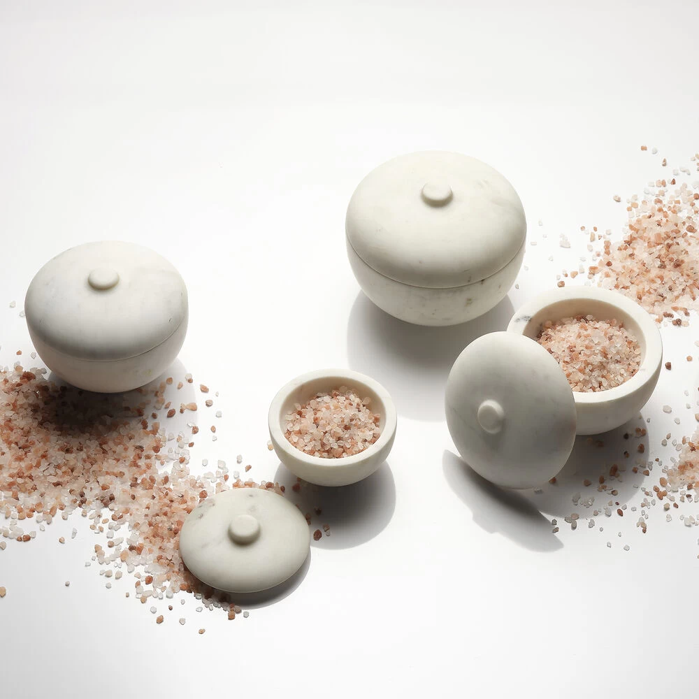 Bennett 5 X 4 Inch Storage Bowl With Lid, Small 2 Bennett 5 X 4 Inch Storage Bowl With Lid, Small - Image 2